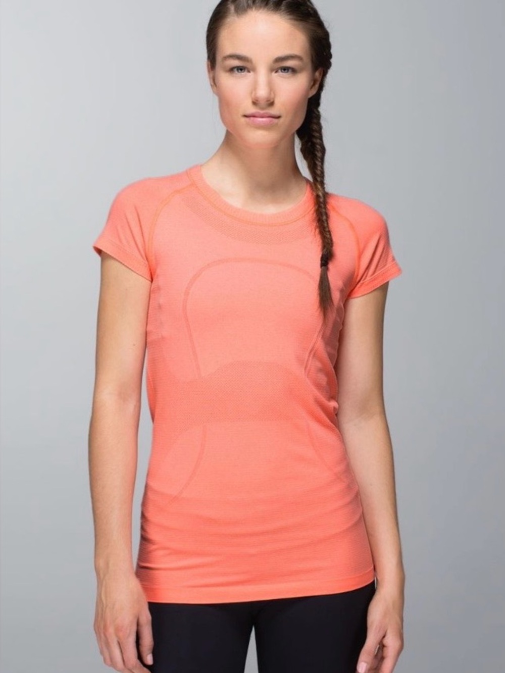 Lululemon Swiftly orange Seamless Short-Sleeve Performance Tee Size 6